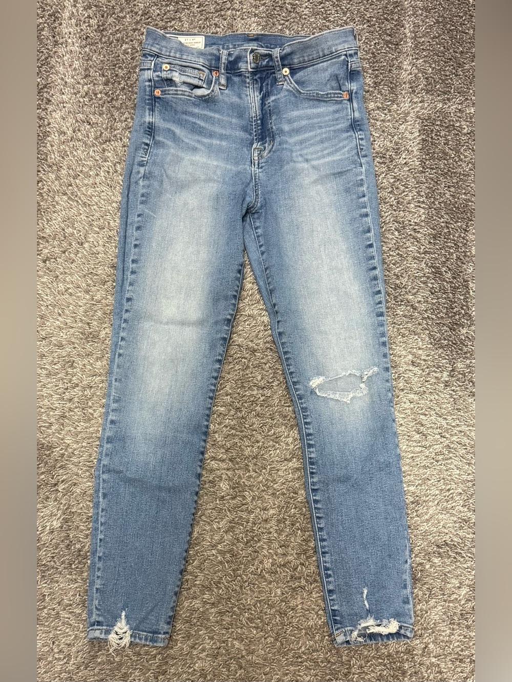EUC Women’s Gap True Skinny Ankle High Rise Jean, Size 27/4r